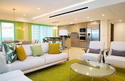 Punta Sam Condo | Sunrise Secrets: Discover Unforgettable Mornings in your 3BR PH in Cancun!