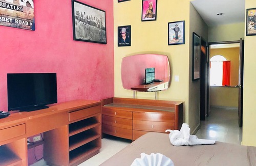 Playacar Bed & Breakfast | Sunset Double Room in Stunning Villa Playacar Ii