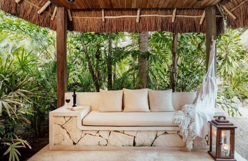 Zona Hotelera Cabin | Superior Room with Direct Ocean Views