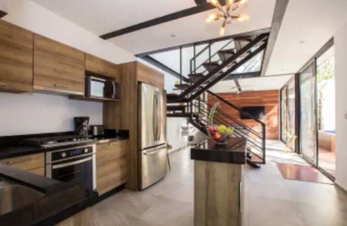 Ekbalan House | Supreme Jungle Holiday Home