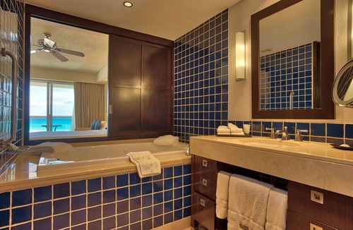 La Isla Villa | Thanksgiving in Cancun at Westin Lagunamar!