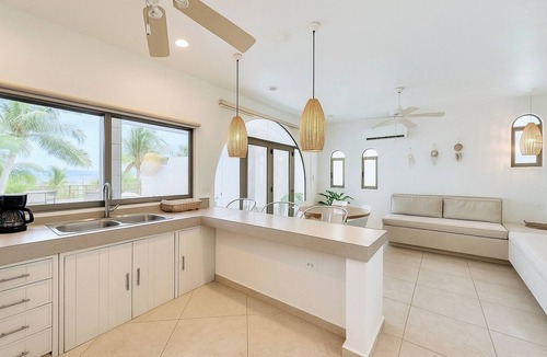 Colonia Meteorologico Villa | The Best Pool and Best Sunrises + Oceanview