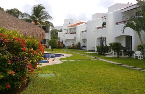 Playacar Villa | The House of Naomi2 Villa with swimming pool in Playacar phase2
