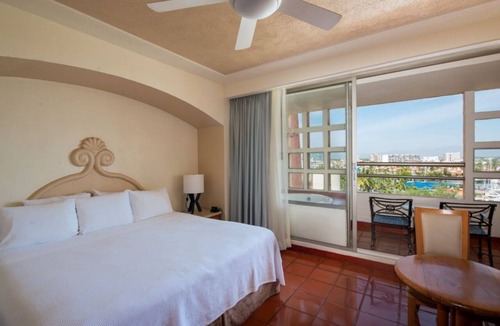Marina Vallarta Hotel | The Perfect Puerto Vallarta Getaway – Studio Awaits