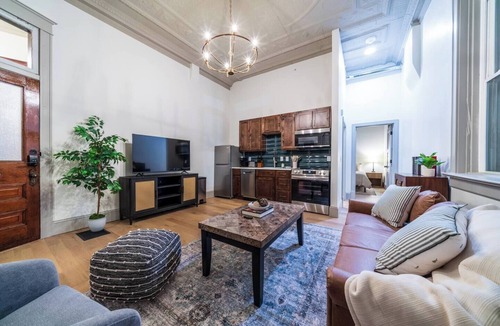 Sedalia Apartment | The Study