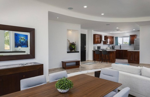Puerto Morelos Condo | Third Floor Spacious Condimunium beach side