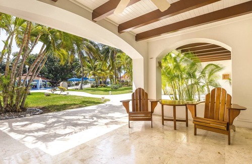 Salinas Resort | This resort & location is simply Heaven !