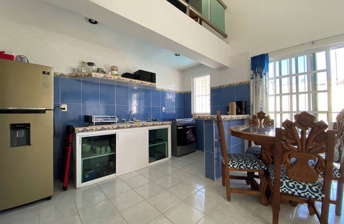 San Miguel House | Toadfish House