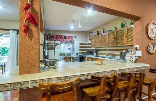 Colonia Centro House | Tropical and Conveniently Located Close to Everything
