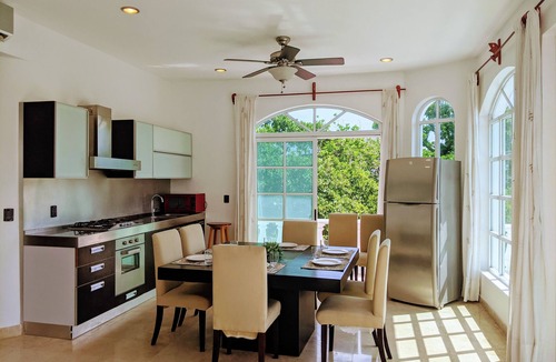 Playacar House | Tropical Estate: 18BR Pool Rooftops Ocean View 2 min wlk beach/shops/ferry/tours