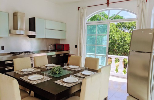 Playacar House | Tropical Estate: 18BR Pool Rooftops Ocean View 2 min wlk beach/shops/ferry/tours
