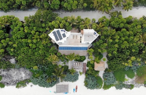 Chacchoben Villa | Tulum beachfront 20min from hotel zone Housekeeping-amazing food