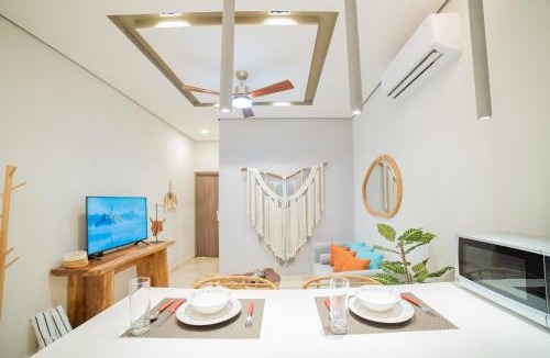 Playa Paraiso Apartment | Tulumicondo 1Bdr Walk to the Beach Jaguar park