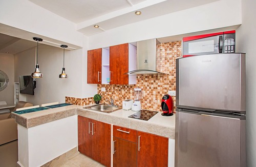 Colonia Centro House | Turquoise Ocean Steps Away | Downtown | Block Away From Malecon | Pools