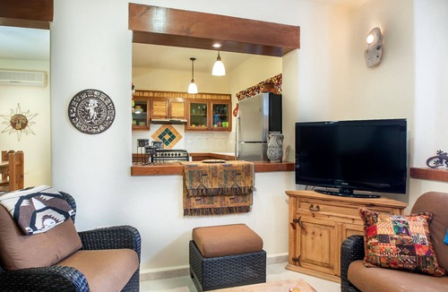 Puerto Morelos Condo | Two bedroom bottom floor condo 1/2 block to the beach