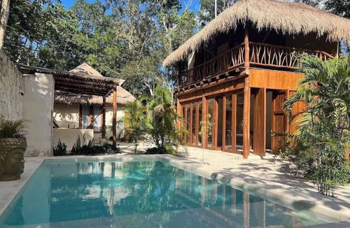 Tulum Cabin | Tzunum Jade