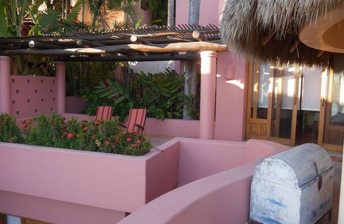 San Francisco House | Unwind and Rejuvenate at this Tropical Paradise in San Pancho