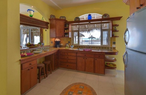 Playa del Secreto Villa | Villa Canteena, Gorgeous Beach Front Villa, Infinity Pool on Secluded Property