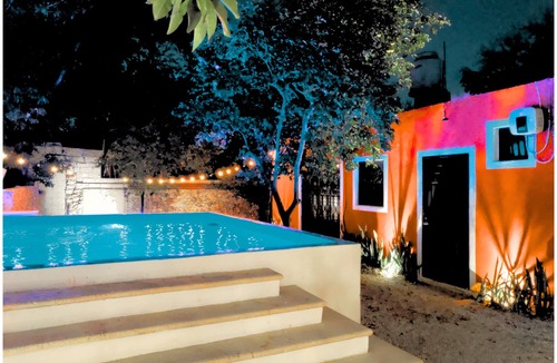 Centro Villa | Villa Colonial en el Centro con Alberca