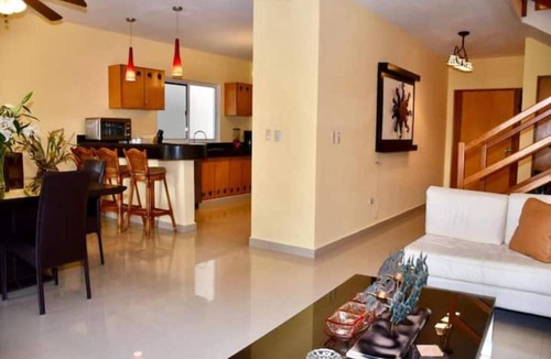 Villa Juarez Hotel | Villa de 4 Dormitorios con Piscina Cerca de la Playa