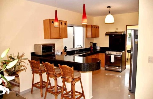 Villa Juarez Hotel | Villa de 4 Dormitorios con Piscina Cerca de la Playa