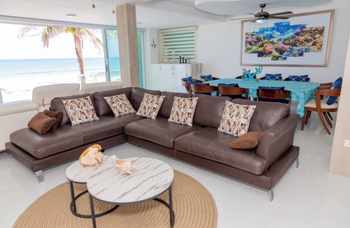 Cancun House | Villa del Mar Esmeralda! Private home at the foot of the best beach in Cancun.