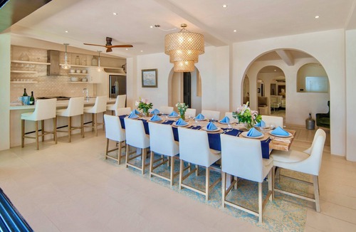 Isla Mujeres Villa | Villa Encantada 6 BR Beachfront Complete Luxury with private chef