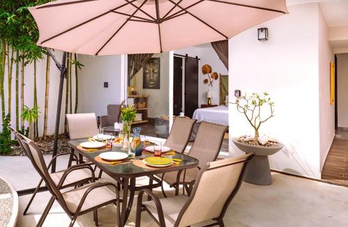 Luis Donaldo Colosio House | Villa Kiin con piscina privada a 300 metros del mar