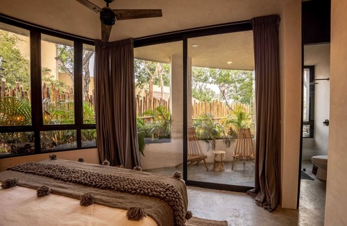 Tulum City Center Villa | Villa Mango | Chic Jungle Villa with 2 Pv. Pools