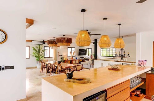 Playacar Fase I House | Villa w/Private Oceanview Roof Pool Steps to Beach