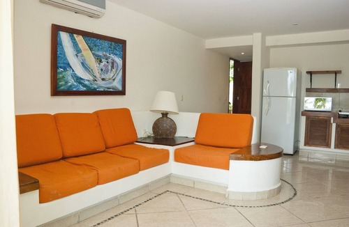 Mario Villanueva Madrid Hotel | Villas Bakalar