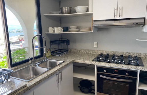 Zona Hotelera Condo | Villas Marlin Renovated Beach and Ocean Front 2 Bed, 2 Bath, 2 Story Penthouse