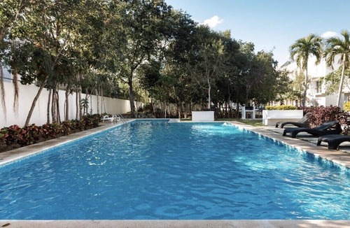 Puerto Juarez Apartment | Vintage Charm,Private 2bed,1bath Apt, Ground floor! Great shade!