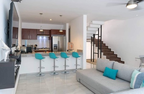 Villa Juarez House | Volans 3 Bdrs Townhouse in gated community