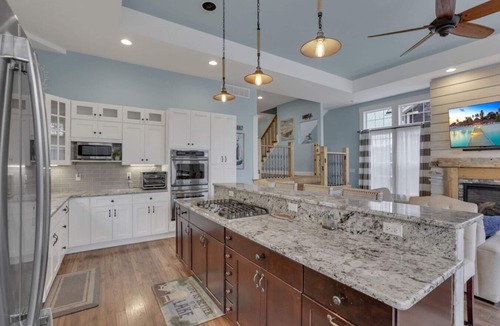 Buckeye Lake House | Waterfront in Buckeye Lake: THE Lakehouse