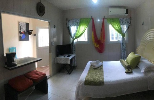 Puerto Juarez Apartment | YAAKUN STUDIO. 350 m ferrys Isla Mujeres