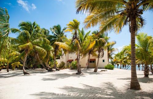 Majahual Villa | Yum Botic Villa Beach House