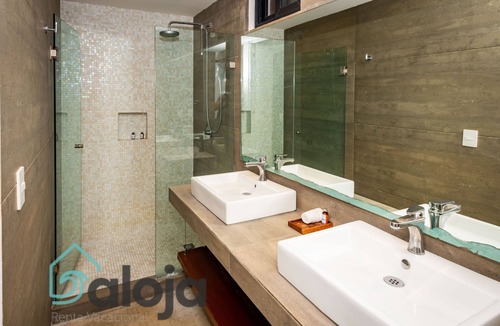 Tulum City Center Hotel | Zendero Tulum