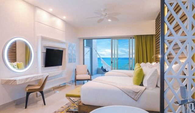 1-bedroom resort in peaceful Cancún with fitness room and AC