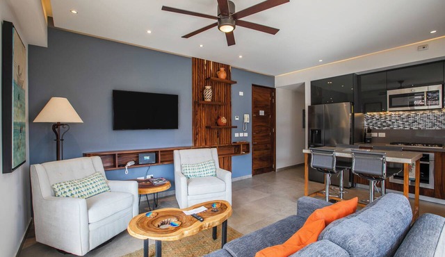 1BR/2BA Mountain-View Condo @ Oceana | Rooftop Pool, Gym | Romantic Zone in Puerto Vallarta