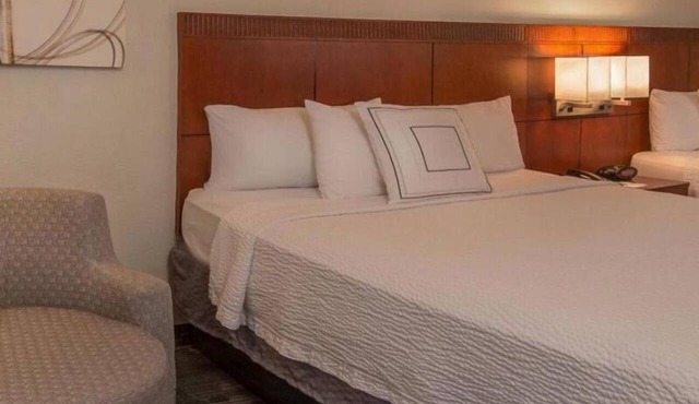 3 Pet-friendly Units Near The Capitol! On-site Parking, Starbucks! in Arlington