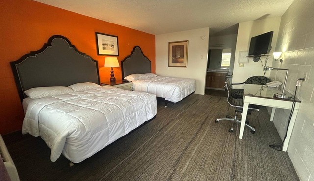 3 Walla Walla Rooms Perfect for Group Stays! | Pet Friendly & Free Parking in Walla Walla