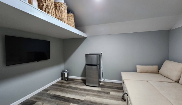 5 beds/2 bath fully furnished house. WALK TO COURSE! Masters 2026 ! in Augusta