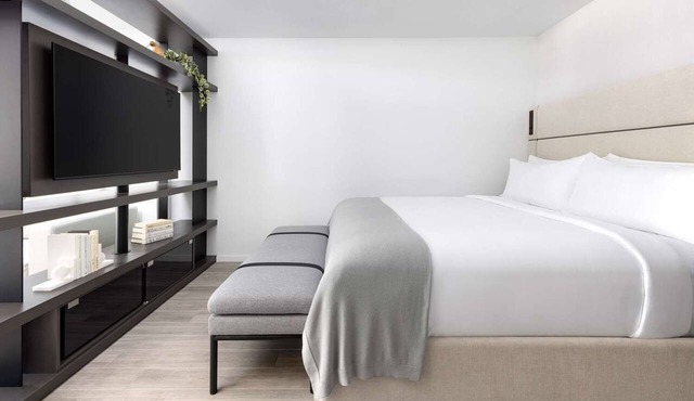 Bay View Studio Suite with King Bed at The Elser Hotel Miami in Miami