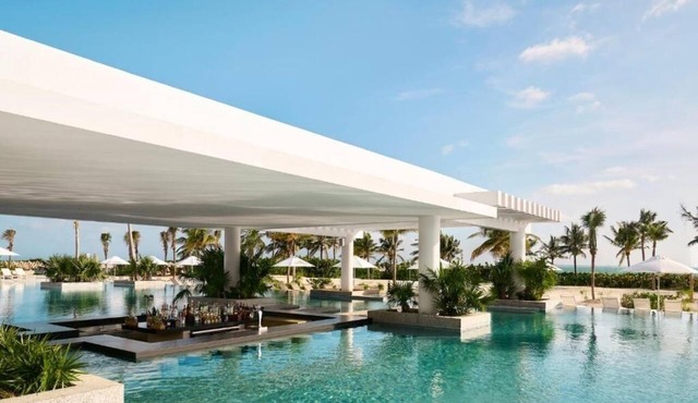 Beachfront Suite | Rooftop Soaking Tub | Near Isla Mujeres