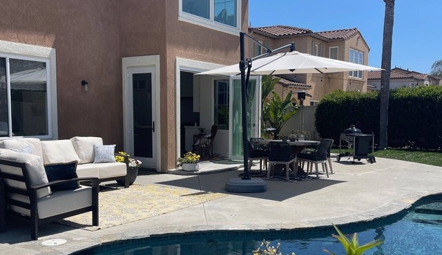 Beautiful Carlsbad upgraded home with chefs kitchen and ocean views! in Carlsbad
