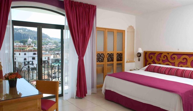 Boutique Pueblo Lindo in Taxco
