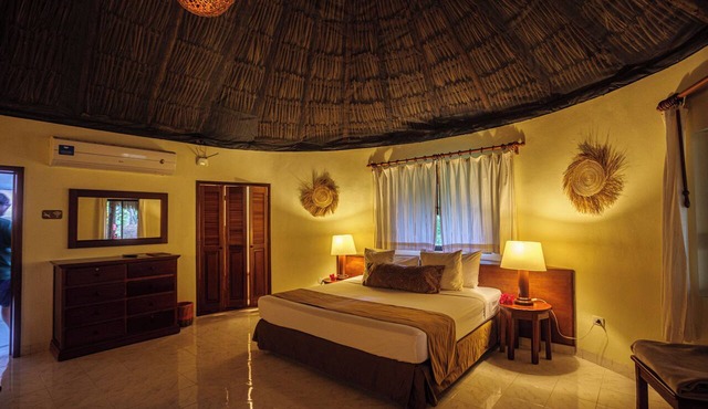 Bungalows by Cenote Ik-Kil