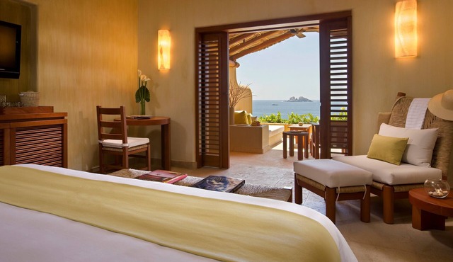 Cala de Mar Resort & Spa Ixtapa in Ixtapa