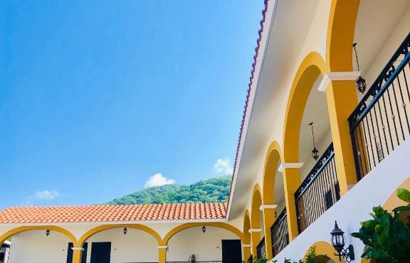 Casa Blanca Hotel in Jalpan de Serra